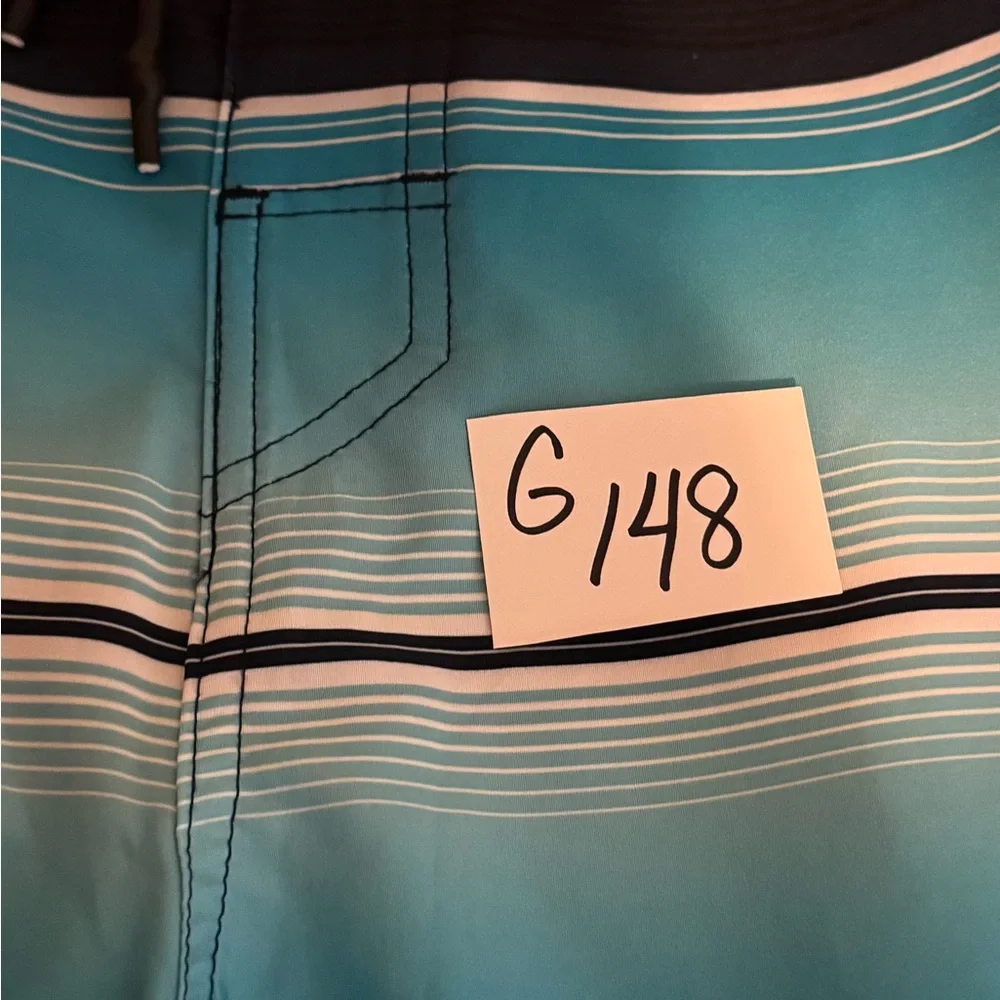 G-148 Men’s No Boundaries NWT Blue &‎ White Stripe Fixed Waist Swim Board Shorts